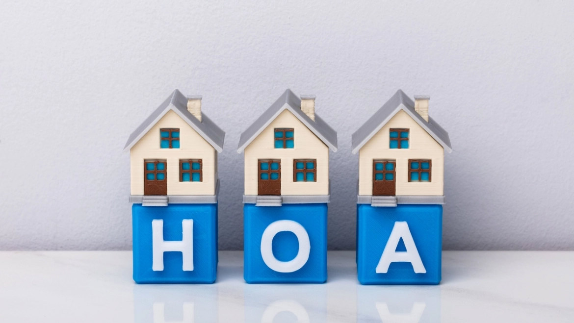 9 Things To Know About Homeowner Associations Before You Buy
